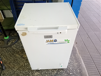 Congeladora / Frezzer Marca Jam Litros 100 Modelo Jams-125c Usado En Buen Estado Acc Luz Interna