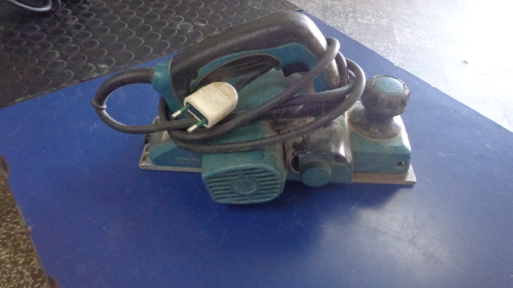 Cepilladora De Madera Marca Makita Original Modelo Kp0800 Usado En Buen Estado Acc No Tiene
