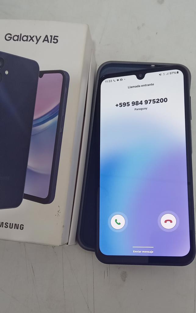 Celular Marca Samsung Modelo A15 Memoria Ram 4 Gb Almacenamiento Interno 128 Gb Acc Solo C/ Estuche Y Un Chip Tigo