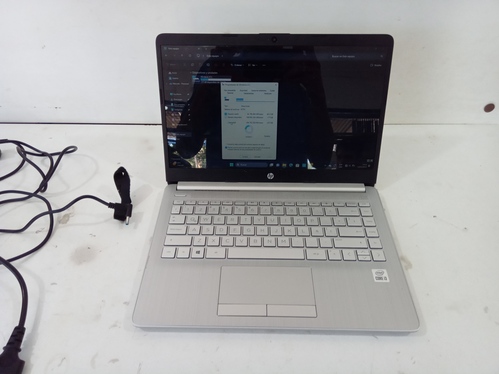 Notebook Marca Hp14 Modelo 14-Cf2051la Procesador Intel Core I3-10110u 2.59ghz Memoria Ram 8 Gb Disco Duro 254 Gb Generacion 10 Acc Web CamWifiSalida Hdmi
