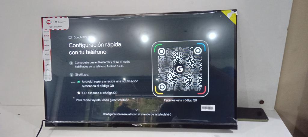 Televisor Led Smart De 32 '' Marca Tokyo Modelo Tvtokhf32g5 Con Control Nuevo Sin Uso Acc 2 Patitas4 TornillosSoporte P/ ParedCable Power