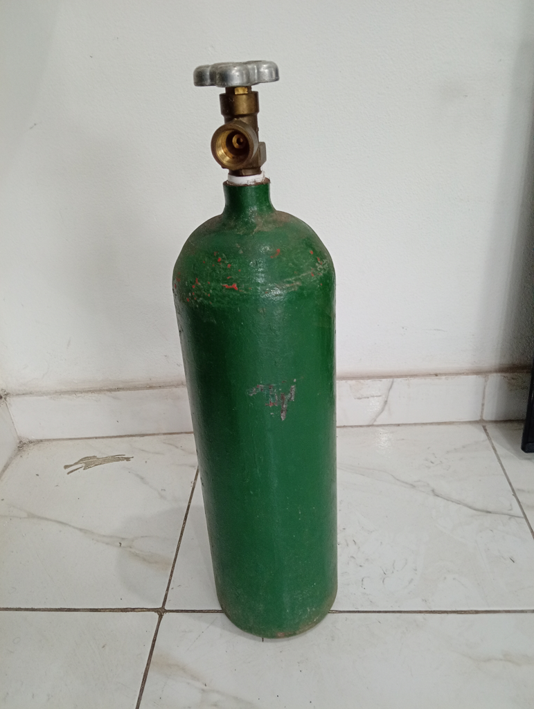 Tubo De Oxigeno Marca Sin Marca Modelo No Tiene Usado En Buen Estado Acc No Tiene